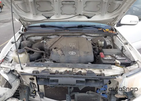 2012 Toyota Tacoma Base V6 z USA, uszkodzony, nr VIN 3TMMU4FN3CM044513